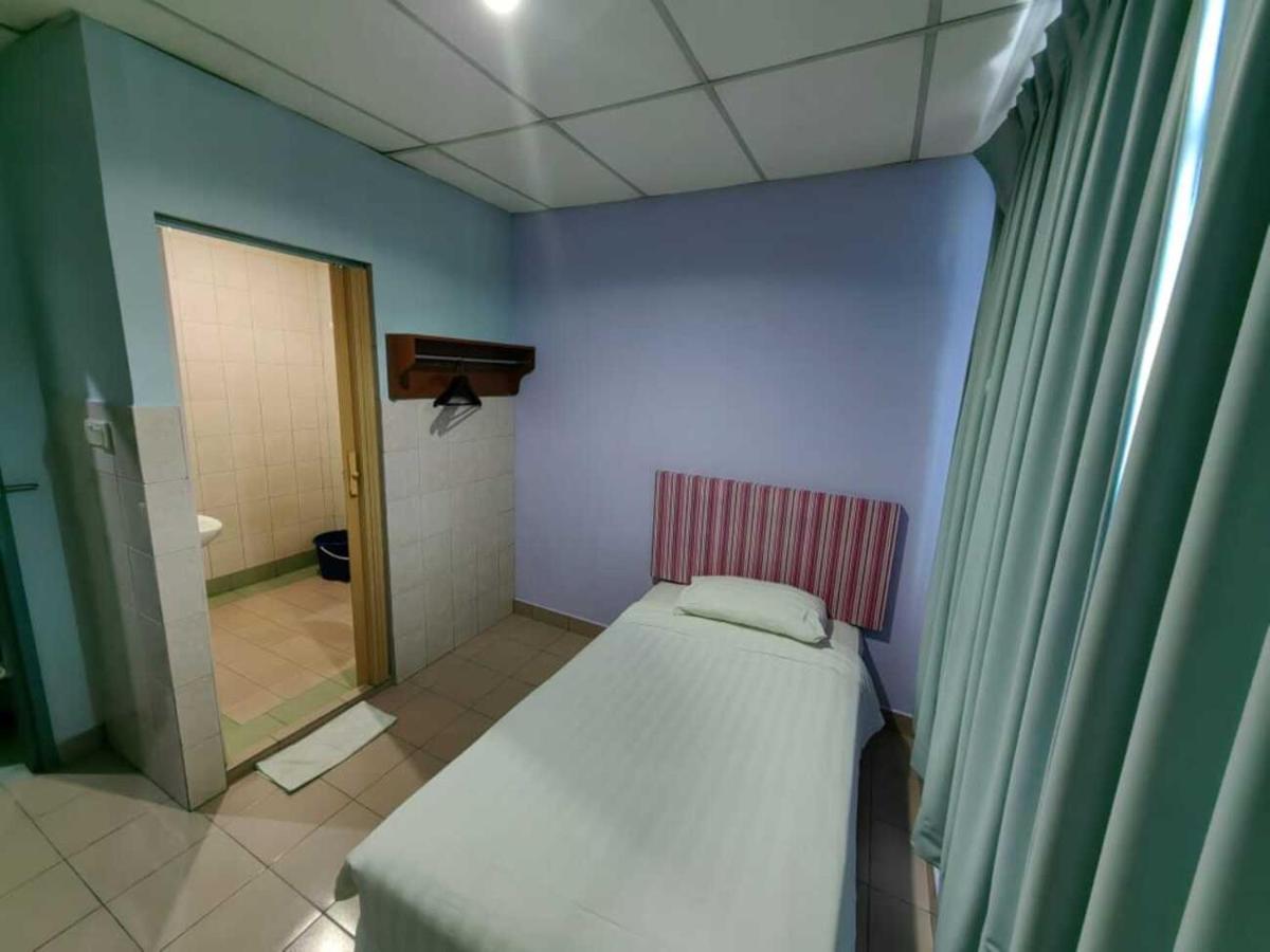 Century Hotel Inanam Kota Kinabalu Ngoại thất bức ảnh