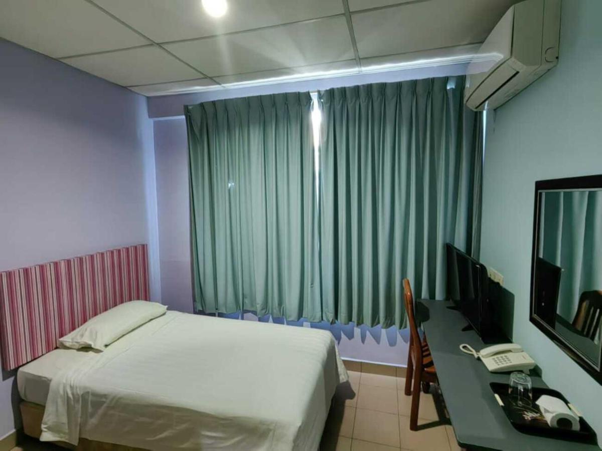 Century Hotel Inanam Kota Kinabalu Ngoại thất bức ảnh