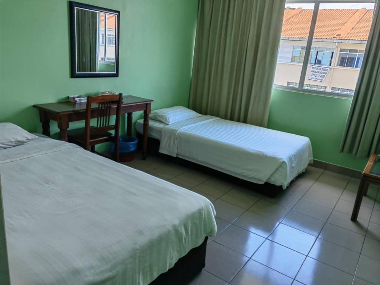 Century Hotel Inanam Kota Kinabalu Ngoại thất bức ảnh