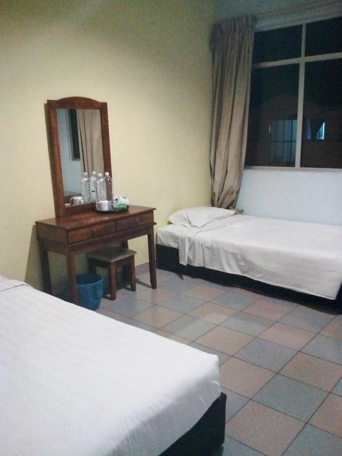 Century Hotel Inanam Kota Kinabalu Ngoại thất bức ảnh